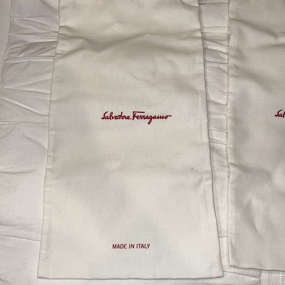 SALVATORE FERRAGAMO BRAND NEW THICK AMAZING QUALITY DUSTBAGS WITH SIGNATURE RED - Picture 2 of 4